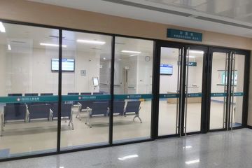 医院做隔断必须使用防火玻璃隔断吗？